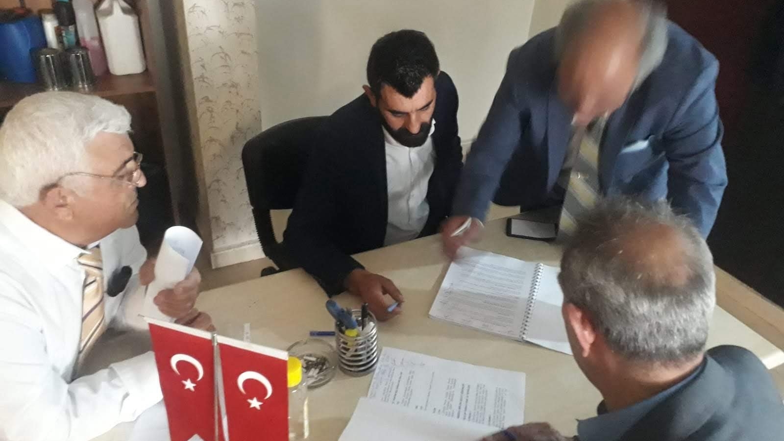 b9fdae37-99df-4660-899d-bf70e3893f4d